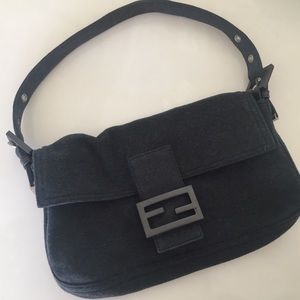 Fendi baguette